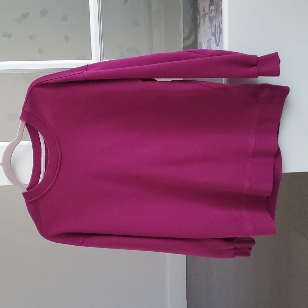 Lululemon oversize hot pink sweatshirt. Size S